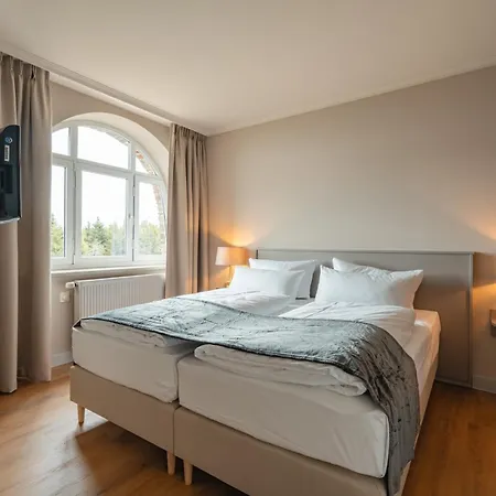 Naturhotel Sachsenbaude - Indoor-pool & Outdoor-whirlpool Hotell