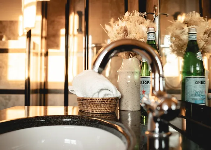 Naturhotel Sachsenbaude - Indoor-pool & Outdoor-whirlpool كورورت اوبرويسنثا