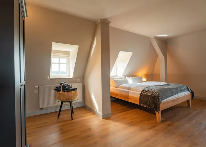 Naturhotel Sachsenbaude - Indoor-pool & Outdoor-whirlpool فندق كورورت اوبرويسنثا