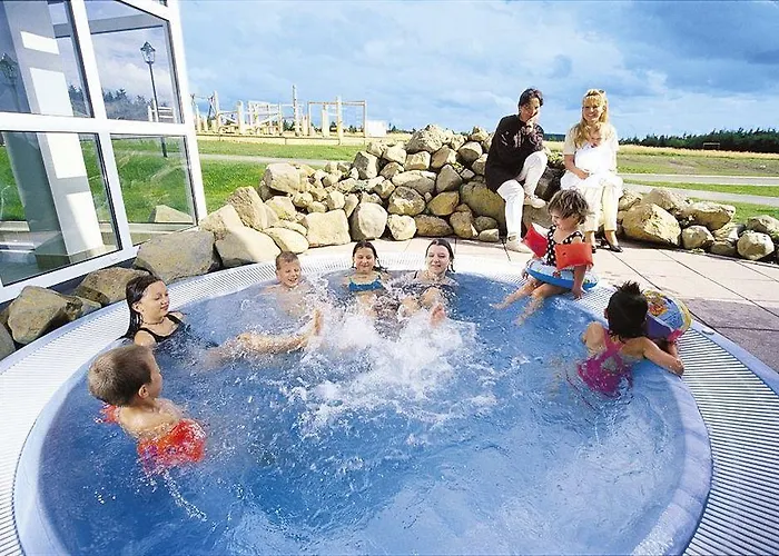 Naturhotel Sachsenbaude - Indoor-pool & Outdoor-whirlpool كورورت اوبرويسنثا